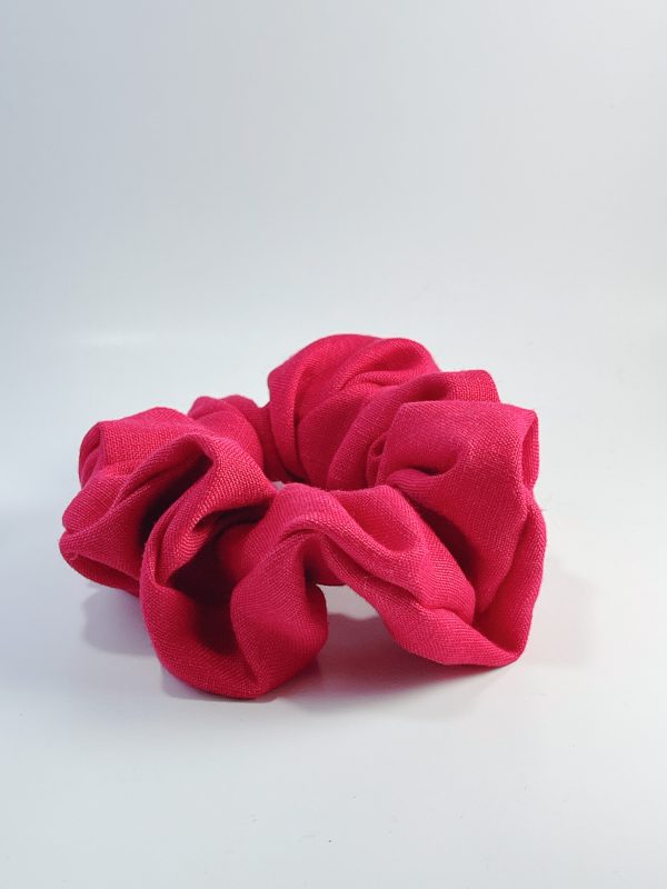 hot pink scrunchie